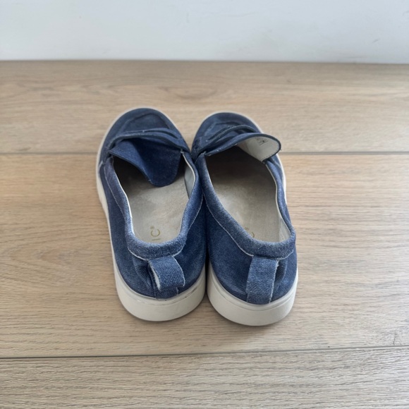 Vionic Uptown Hybrid Penny Loafer - Picture 4 of 7